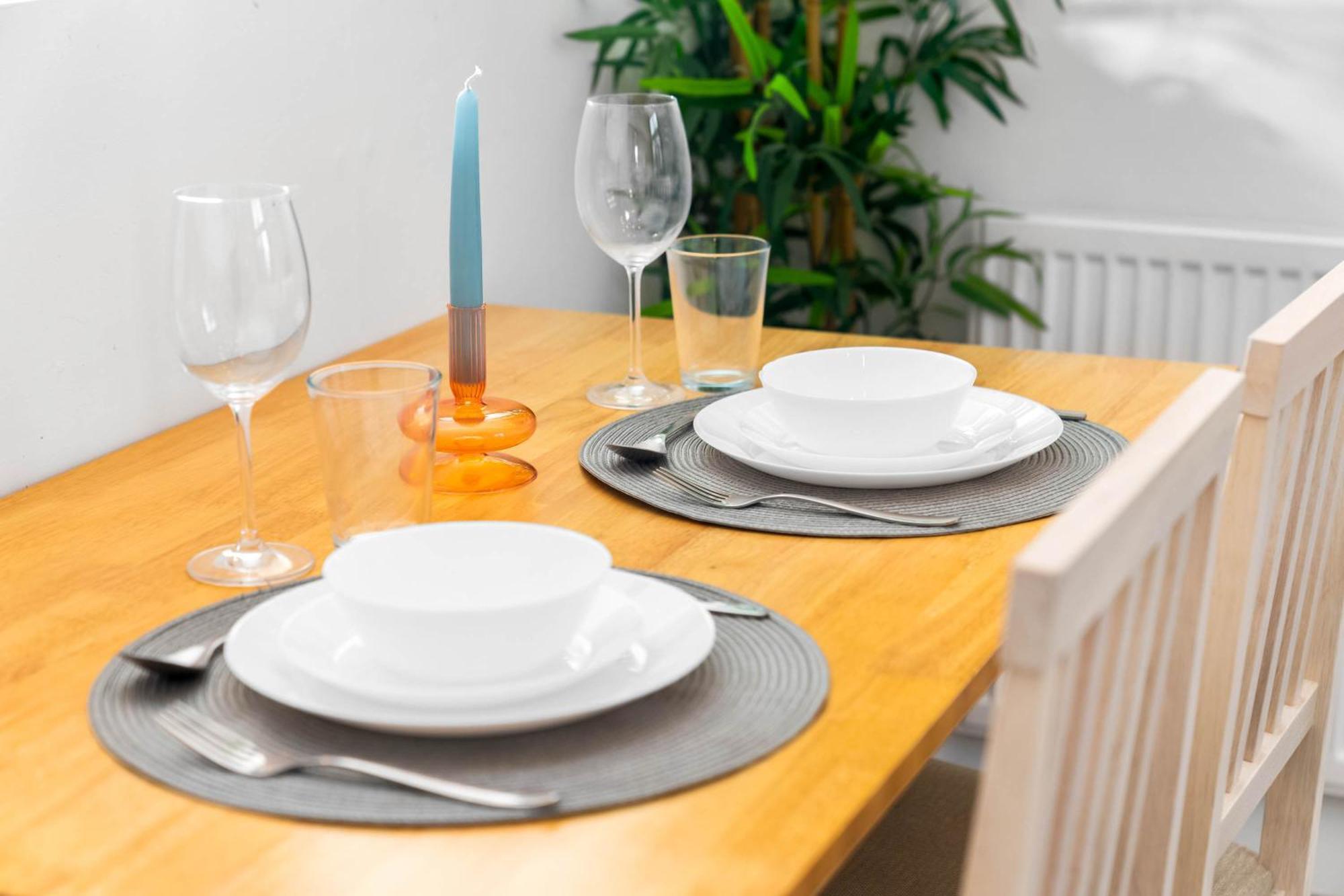 Luxury Apartment - Wolverhampton - Netflix - Smart Tv - Fast Wifi - 7Apc Ngoại thất bức ảnh